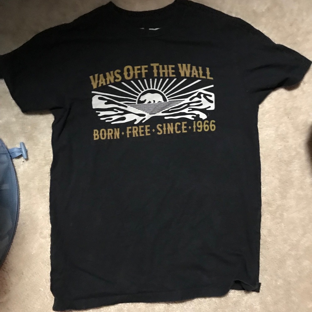 Men’s Small Vans T-shirt